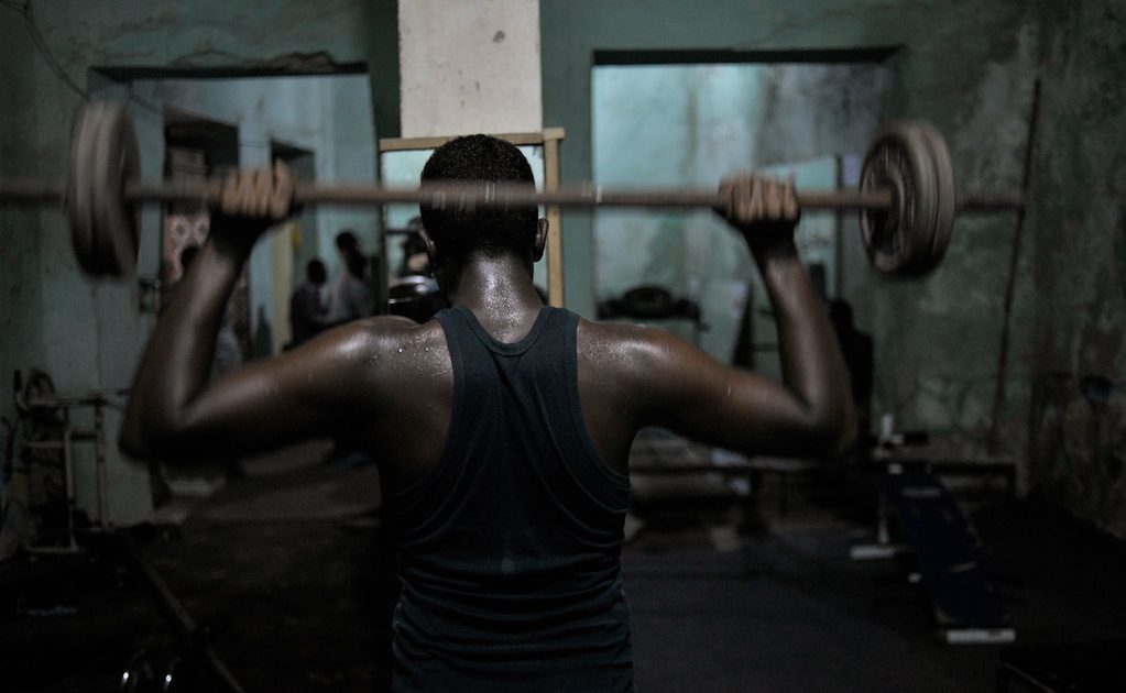 Deload Weeks Explained: Why Less Training Sometimes Means More Progress