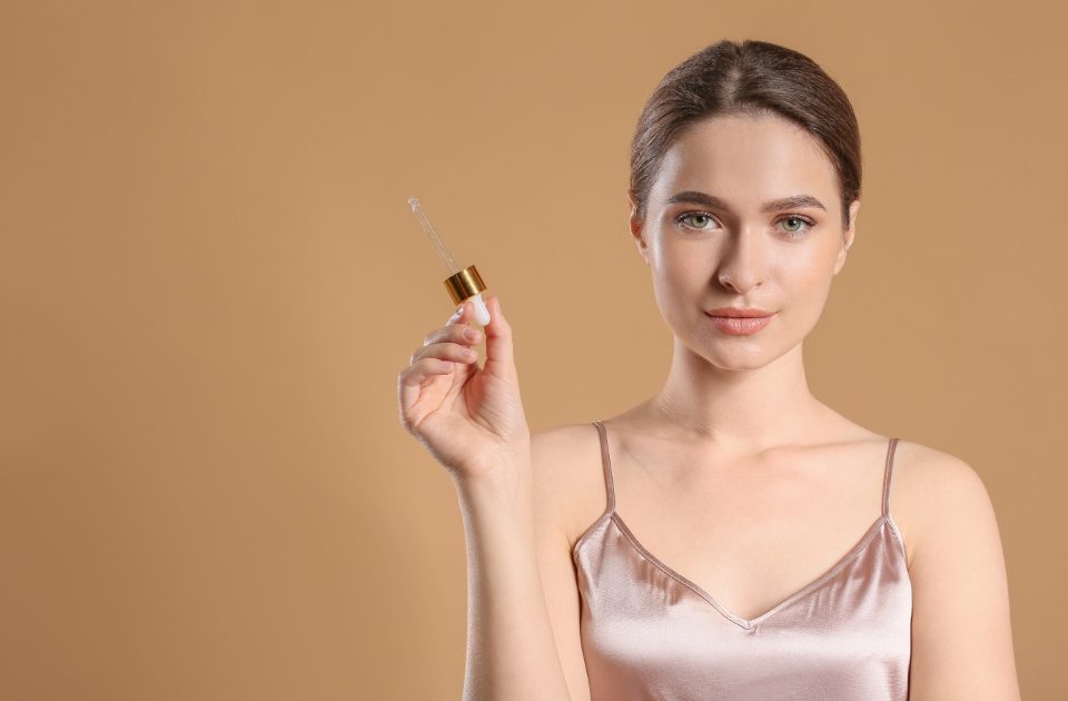 Skin Purging vs Breakouts: How to Tell the Difference When Starting Actives