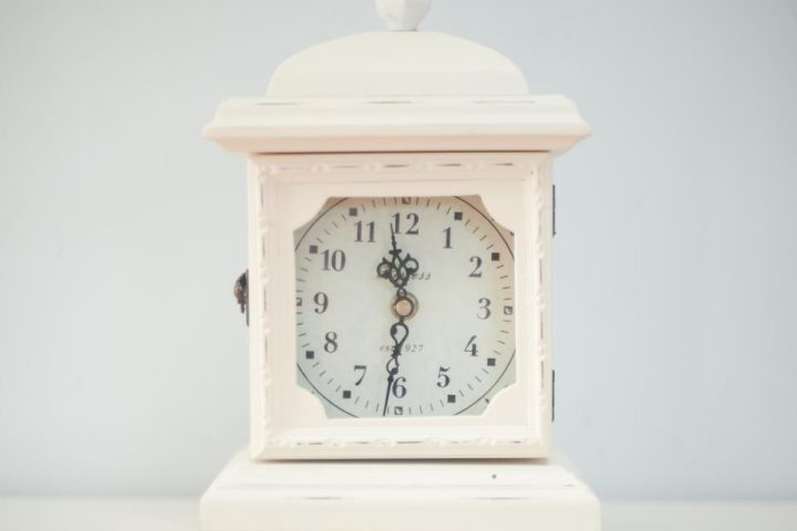 The 90-Minute Sleep Cycle: Timing Wake-Ups Around REM and Deep Sleep