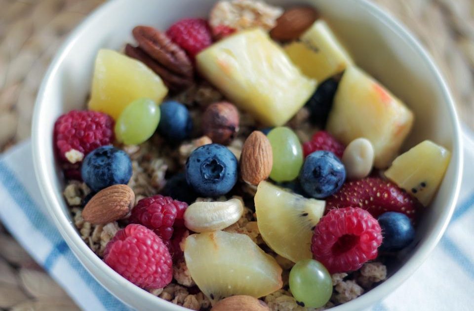 Almonds, Walnuts, and Pistachios: Comparing Tree Nuts for Heart Health and Snacking