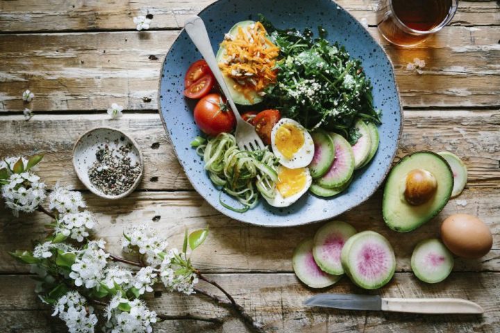 Weight-Loss Plateaus Without GLP-1: Why Diets Stall and How to Restart